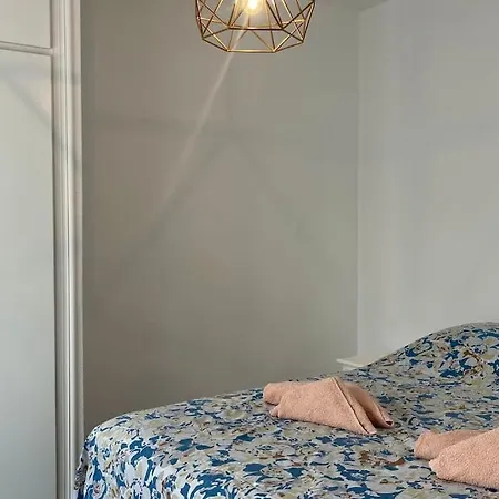 Diamond Moderna